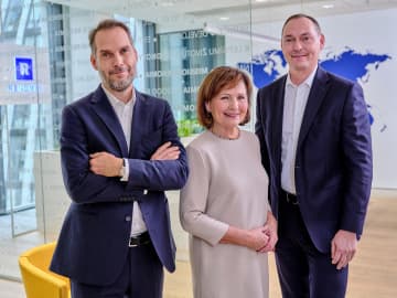 Zakladatelé RENOMIA GROUP (zleva) Pavel Nepala, Jiřina Nepalová a Jiří Nepala.