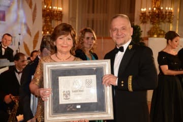 výroční logo RENOMIA