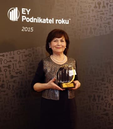 výroční logo RENOMIA